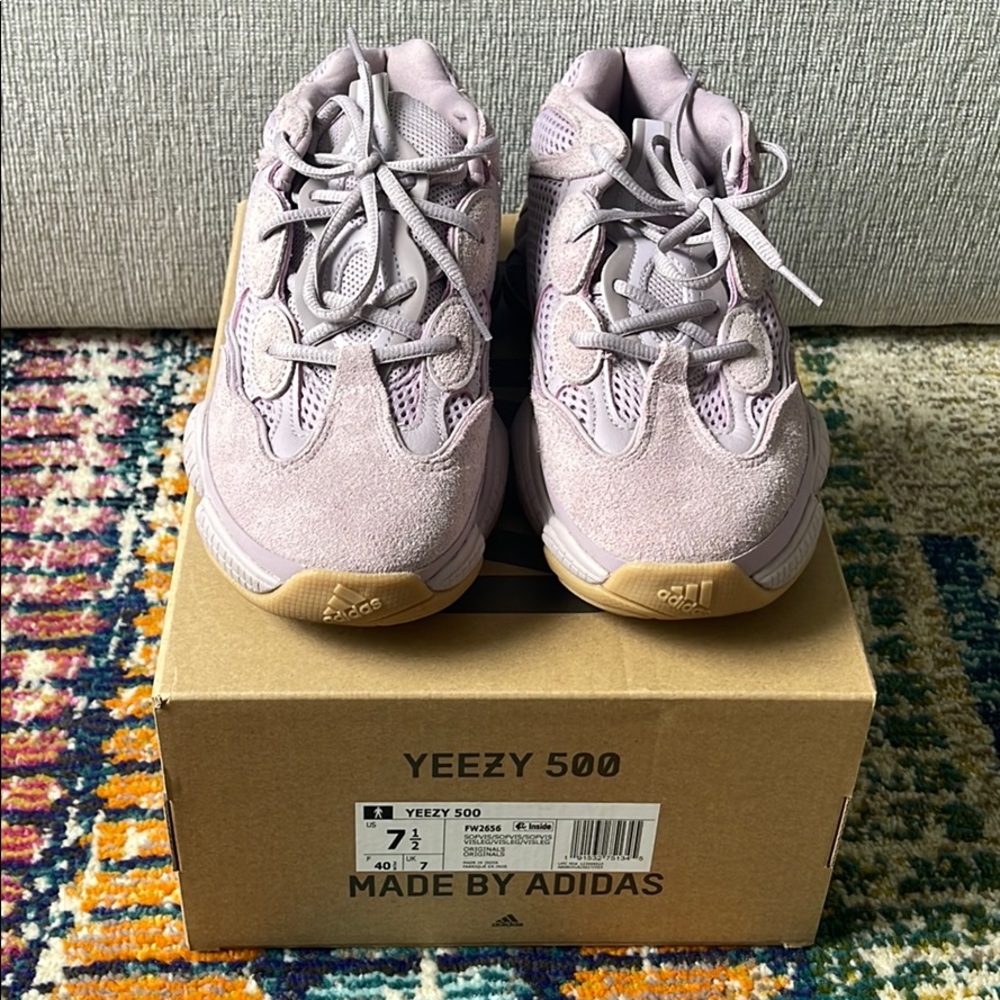 Yeezy 500 - image 1